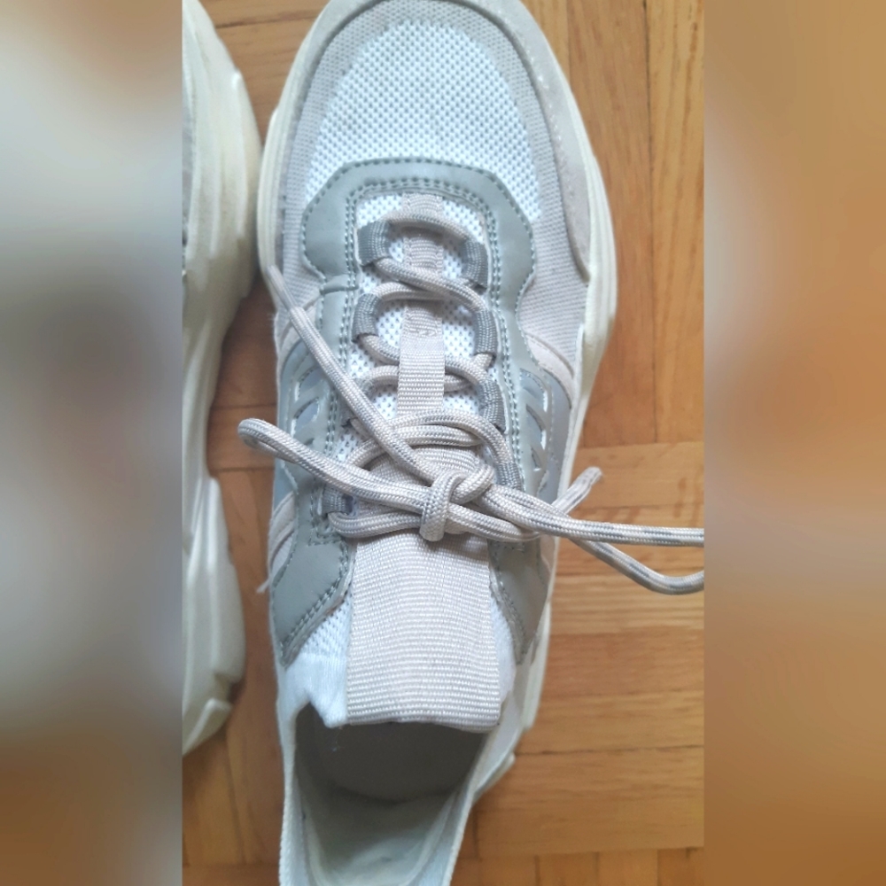 H&M sneakers